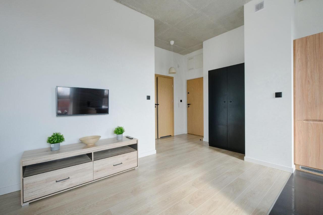 Patriotów 303 Apartamento Varsóvia Exterior foto