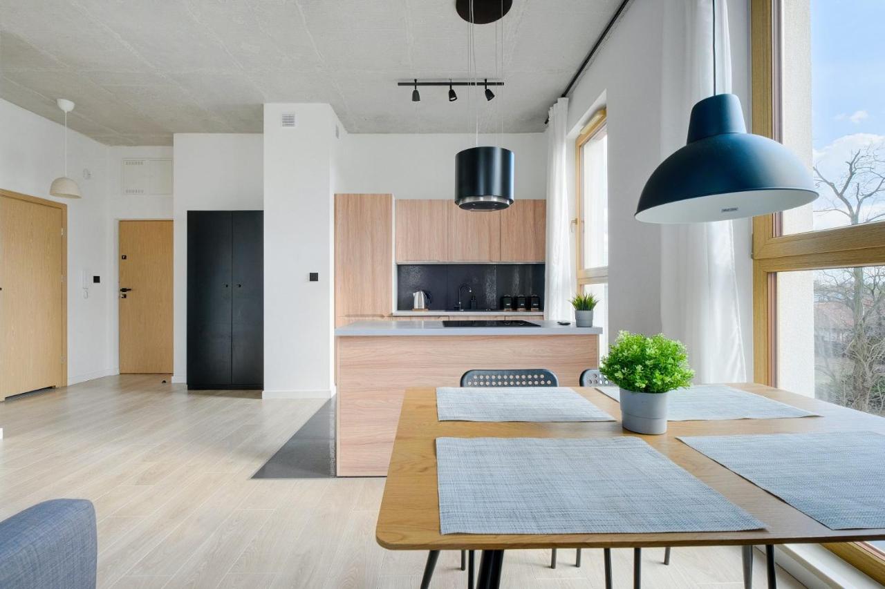 Patriotów 303 Apartamento Varsóvia Exterior foto