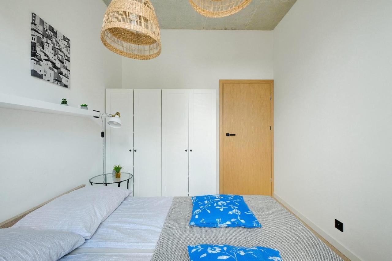Patriotów 303 Apartamento Varsóvia Exterior foto