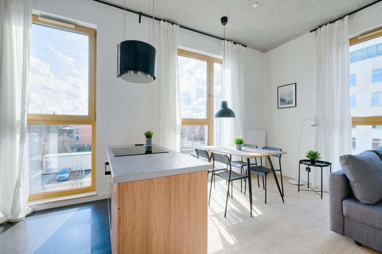 Patriotów 303 Apartamento Varsóvia Exterior foto
